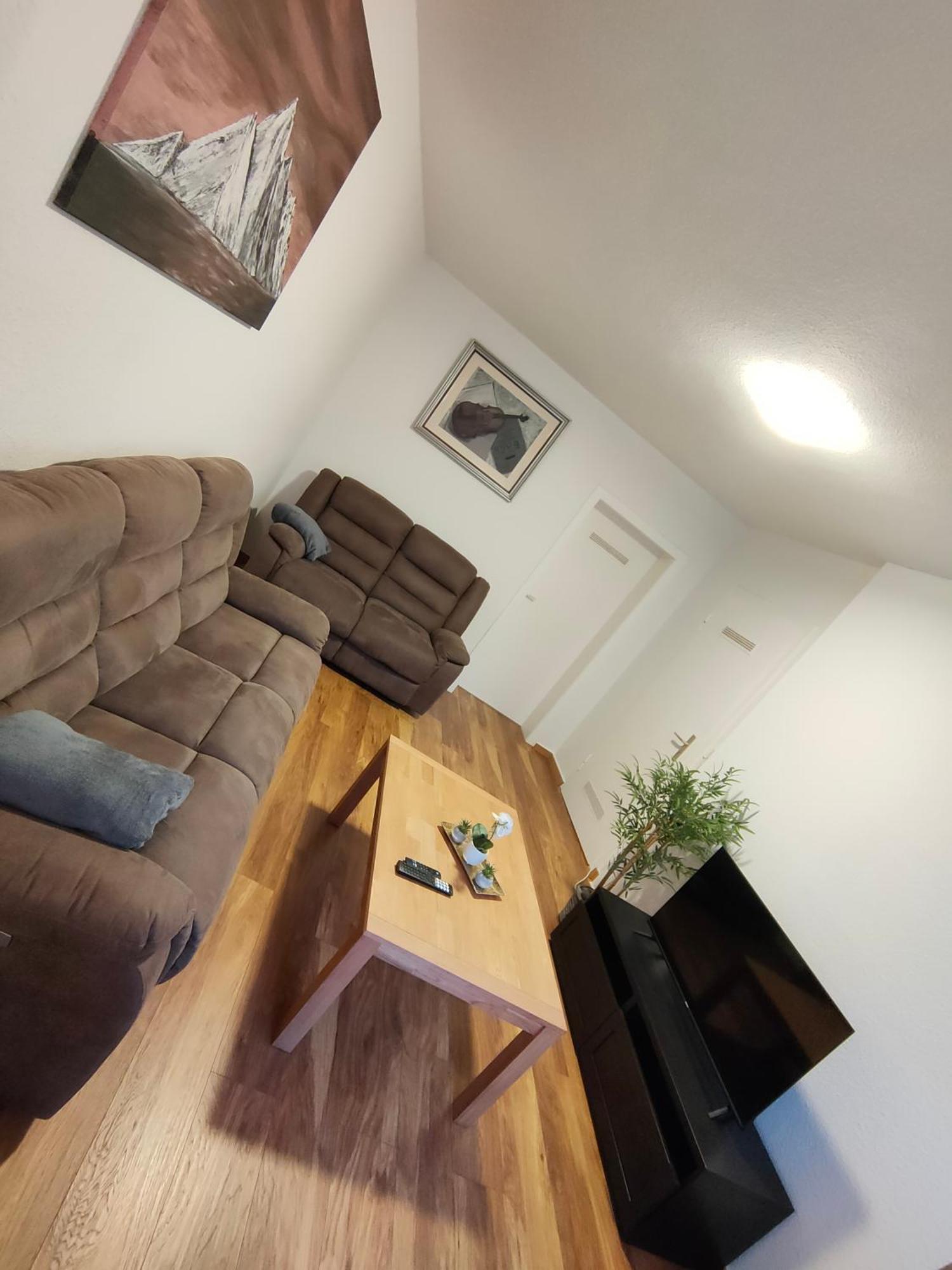 Large Central Apartment - Modern & Fully Equipped - Near Fair Köln Kültér fotó